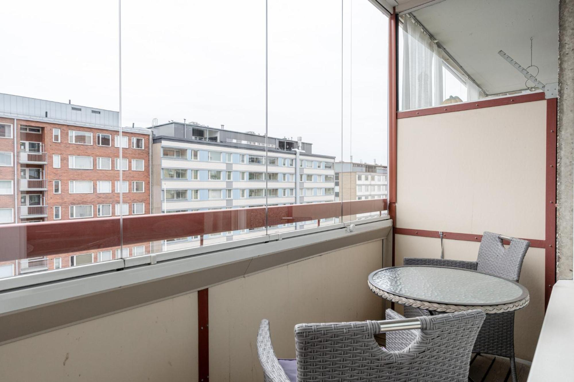 Heartful 1Br Apartment With Balcony Next To Railway Station - Hosted By 2Ndhomes ตัมเปเร ภายนอก รูปภาพ